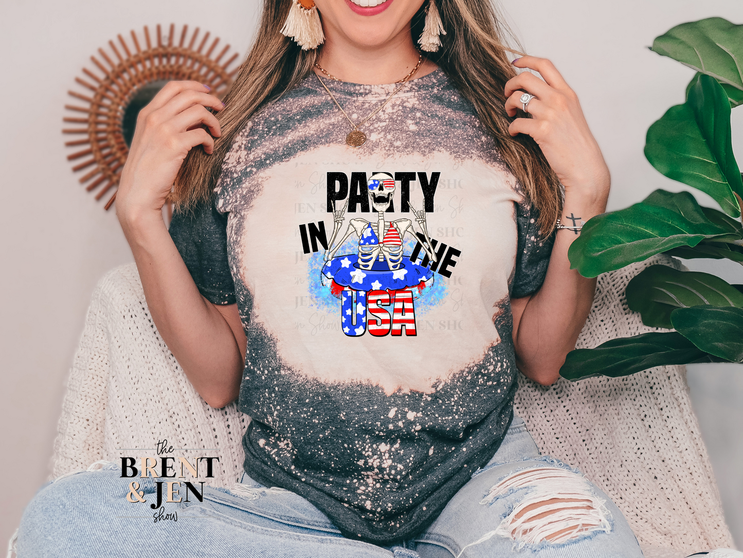 Party In the USA T-Shirt